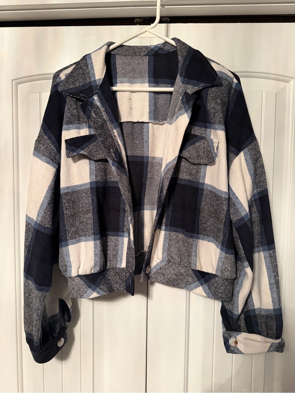 Women's Navy & Cream Plaid Cropped Jacket